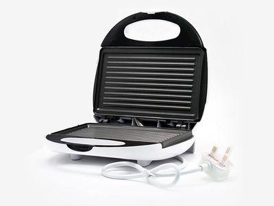 Sandwich Maker from Sumo ST-05 with 750W