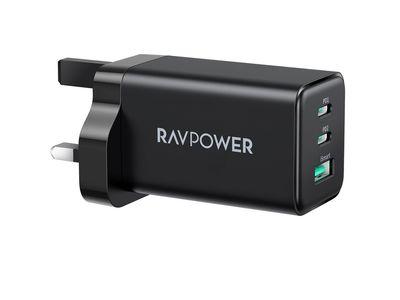 شاحن RAVPower RP-PC172 يدعم الشحن السريع بقوة 65 واط مع 3 منافذ للشحن