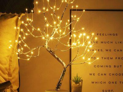 LED Decorative Tree Lamp Battery Powered or USB with Adjustable Branches